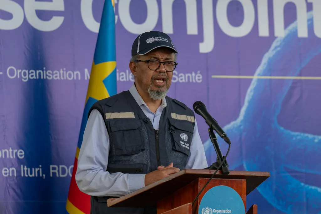 Tổng Giám đốc WHO thăm tâm dịch Ebola ở Congo - Ảnh 1. Tổng Giám đốc WHO thăm tâm dịch Ebola ở Congo - Ảnh 1.