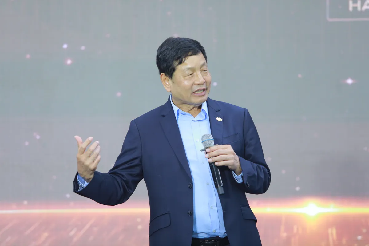 Khẳng định vai tr&ograve; ti&ecirc;n phong trong th&uacute;c đẩy chuyển đổi AI  - Ảnh 8.