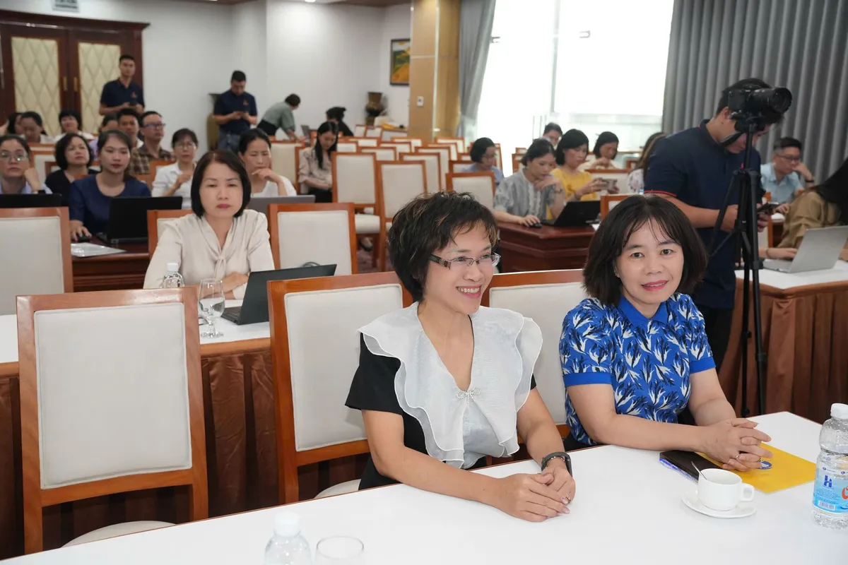 AI kh&ocirc;ng c&ograve;n l&agrave; c&acirc;u chuyện c&ocirc;ng nghệ m&agrave; l&agrave; b&agrave;i to&aacute;n quản trị vận h&agrave;nh - Ảnh 2.