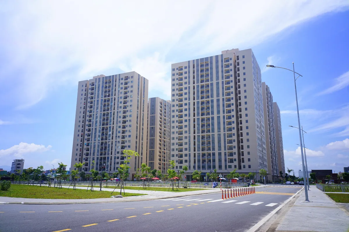 Muốn mua nh&agrave; ở x&atilde; hội tại Đ&agrave; Nẵng, thu nhập tối đa bao nhi&ecirc;u?- Ảnh 1.