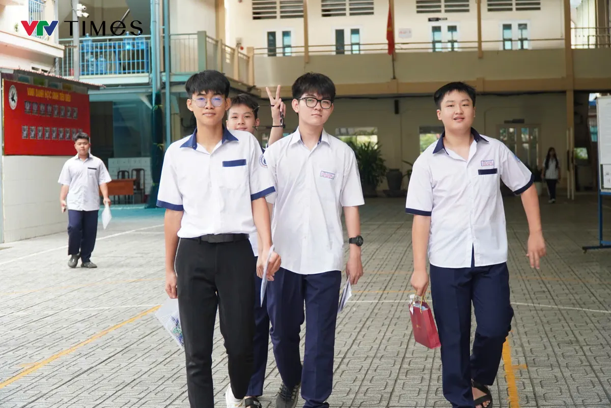 Thí sinh TP Hồ Chí Minh khen đề Văn hay, tự tin chinh phục mốc điểm 7+ - Ảnh 5.