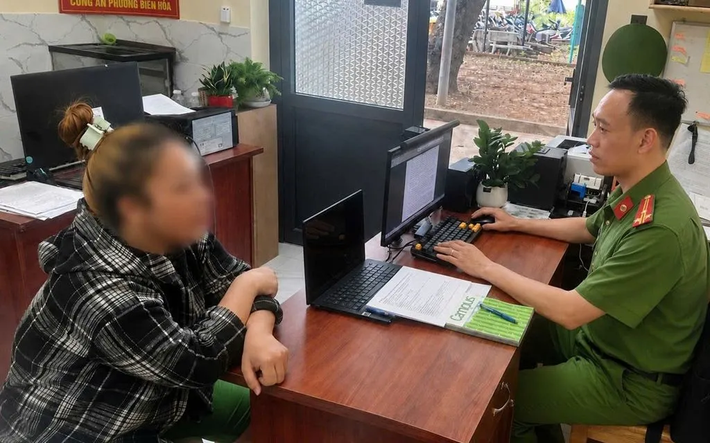 Làm việc với đối tượng N.T.H.