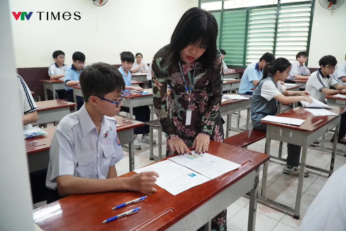 Học sinh TP Hồ Chí Minh tự tin bước vào kỳ thi tuyển sinh lớp 10- Ảnh 11. Học sinh TP Hồ Chí Minh tự tin bước vào kỳ thi tuyển sinh lớp 10- Ảnh 11.