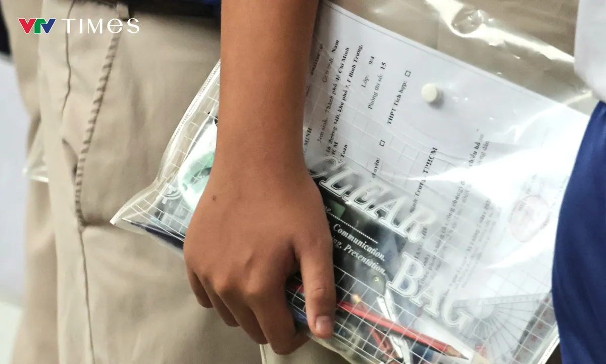 Học sinh TP Hồ Chí Minh tự tin bước vào kỳ thi tuyển sinh lớp 10- Ảnh 5. Học sinh TP Hồ Chí Minh tự tin bước vào kỳ thi tuyển sinh lớp 10- Ảnh 5.