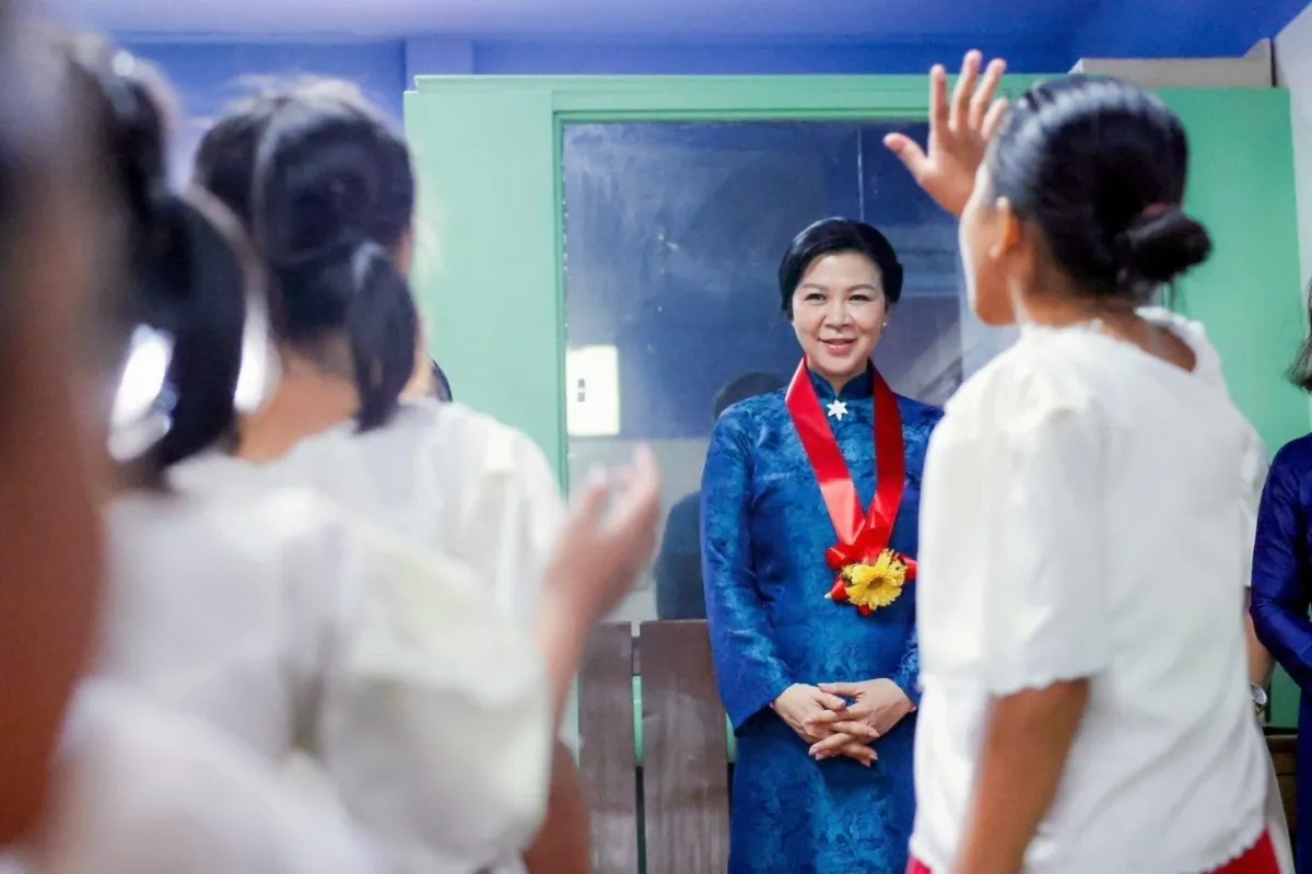 Phu nhân Ngô Phương Ly lan tỏa thông điệp nhân ái và kết nối văn hóa Việt Nam - Philippines- Ảnh 1. Phu nhân Ngô Phương Ly lan tỏa thông điệp nhân ái và kết nối văn hóa Việt Nam - Philippines- Ảnh 1.