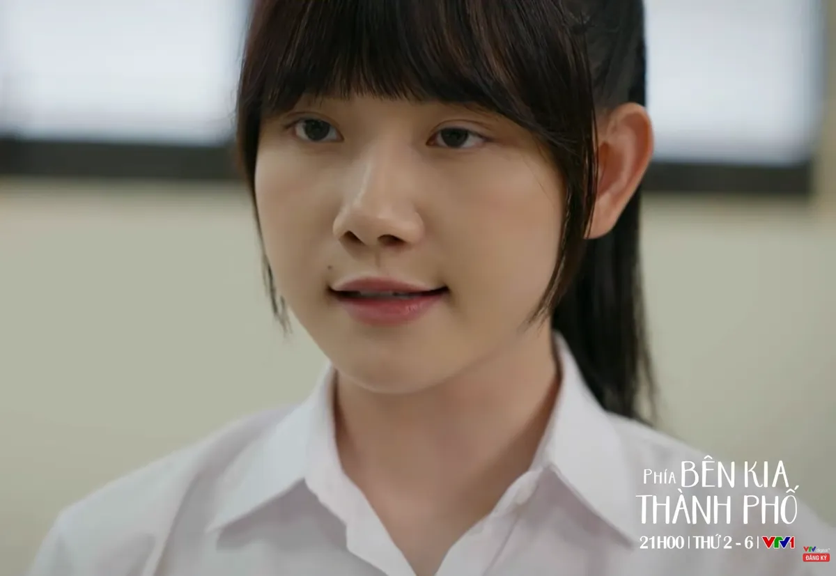 Phía bên kia thành phố - Tập 5: Vừa làm anh hùng bảo vệ mỹ nhân, Cương nhận ngay tin crush thích bạn thân mình - Ảnh 6.