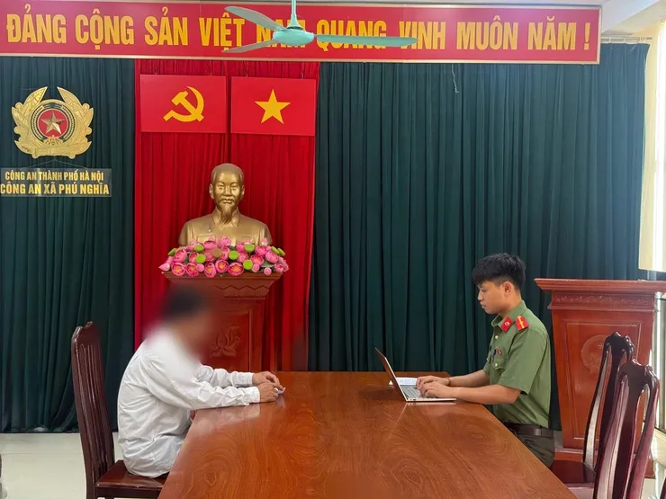 Hà Nội: Phạt 7,5 triệu đồng trường hợp đăng tin sai sự thật về cán bộ xã trên TikTok - Ảnh 1.