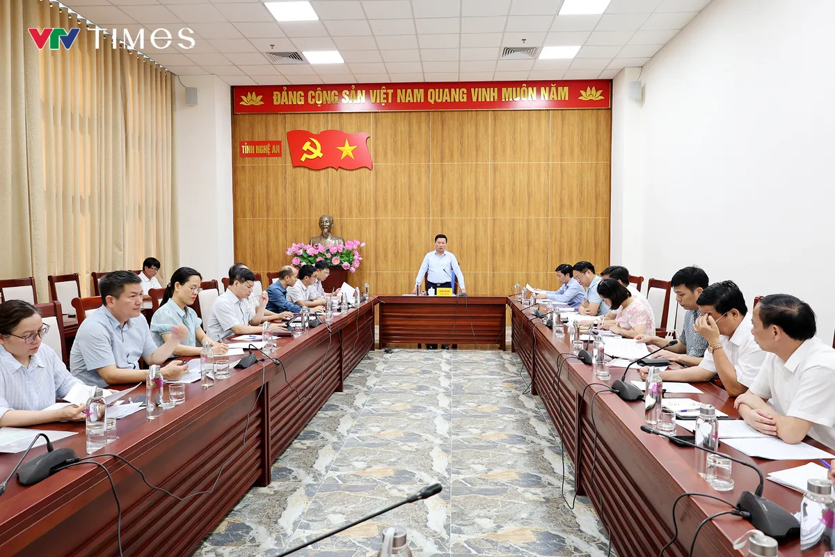 Nghệ An: Th&aacute;o gỡ kh&oacute; khăn, đẩy nhanh tiến độ ho&agrave;n th&agrave;nh c&aacute;c t&ograve;a nh&agrave; t&aacute;i định cư - Ảnh 3.
