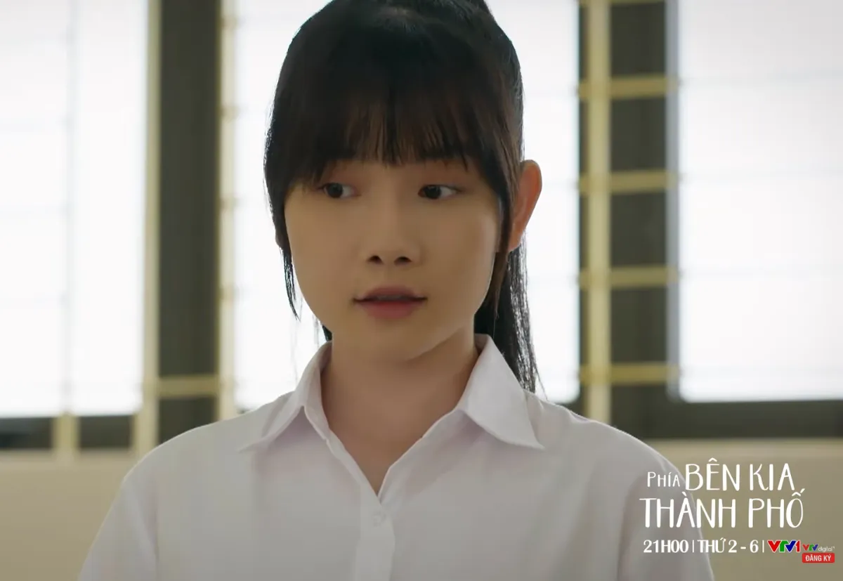 Phía bên kia thành phố - Tập 4: Khuê tố Tuyết Lan gian lận trong cuộc thi nghiên cứu khoa học - Ảnh 1.