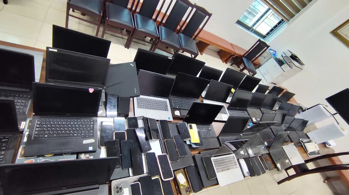 Khởi tố Gi&aacute;m đốc c&ocirc;ng ty truyền th&ocirc;ng c&ugrave;ng 17 nh&acirc;n vi&ecirc;n v&igrave; tiếp tay cho website cờ bạc - Ảnh 2.