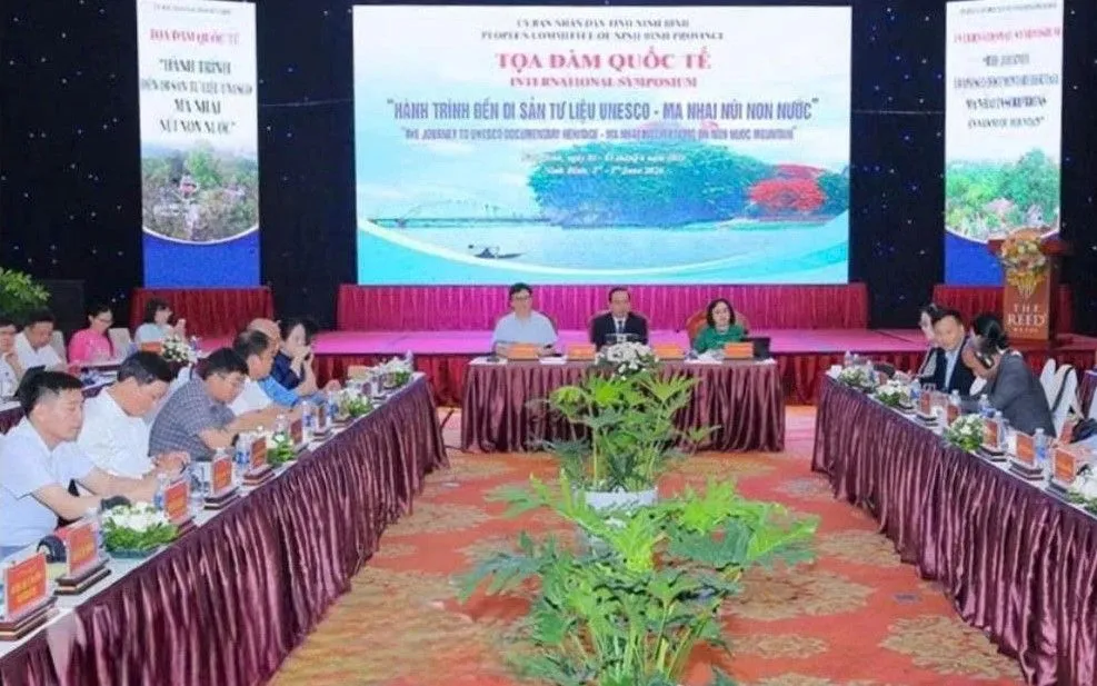 Quang cảnh buổi Tọa đàm.