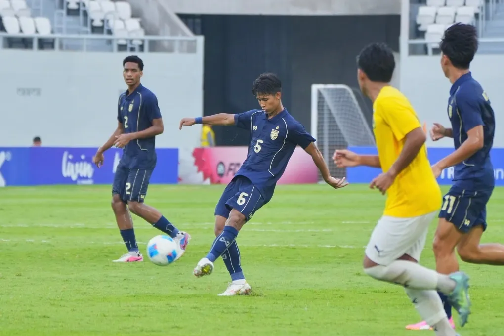 U19 Th&aacute;i Lan thị uy sức mạnh, đ&egrave; bẹp U19 Brunei 9 b&agrave;n kh&ocirc;ng gỡ ng&agrave;y ra qu&acirc;n- Ảnh 1.