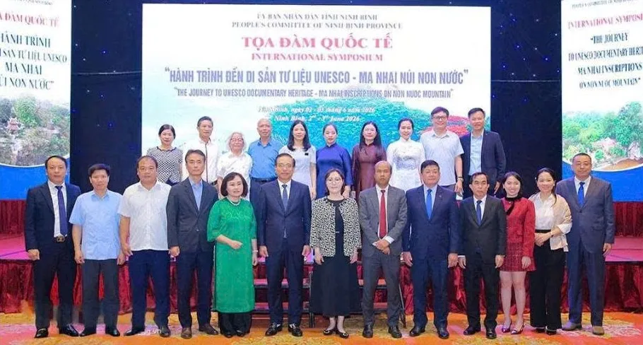 Ninh Bình: Tọa đàm Quốc tế “Hành trình đến di sản tư liệu UNESCO- Ma nhai núi Non Nước" - Ảnh 7.