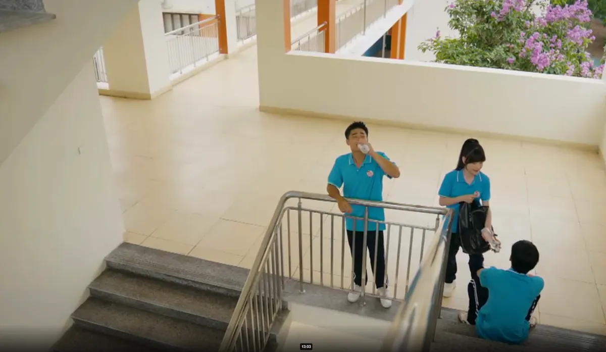 Phía bên kia thành phố - Tập 5: Khuê phũ phàng từ chối Lan, Cương rủ rê Lan trốn học - Ảnh 6.