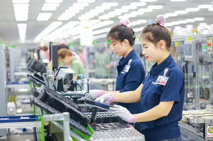 "Cú hích" mua bán điện trực tiếp- Ảnh 1. "Cú hích" mua bán điện trực tiếp- Ảnh 1.