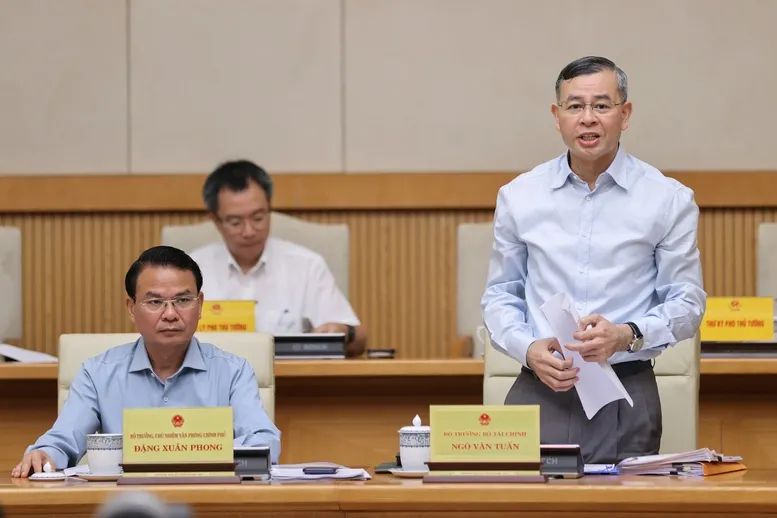 Bộ Tài chính: Tính toán kỹ lưỡng việc điều chỉnh giá điện, giáo dục, y tế năm 2026 - Ảnh 1.
