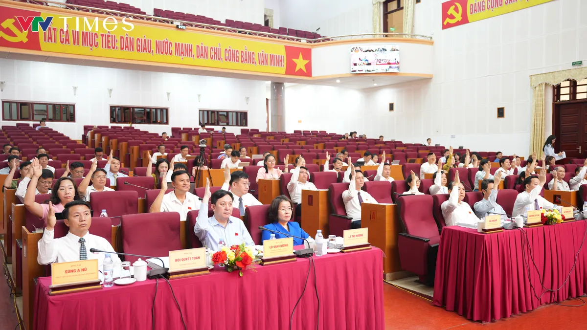 Lai Ch&acirc;u: 10 Nghị quyết mở đường cho giai đoạn ph&aacute;t triển mới - Ảnh 4.