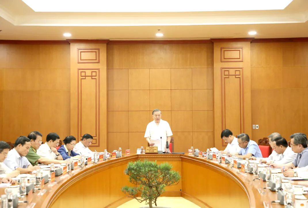 Tổng B&iacute; thư, Chủ tịch nước: X&acirc;y dựng nền tảng quản trị x&atilde; hội hiện đại l&agrave; đột ph&aacute; chiến lược - Ảnh 1.