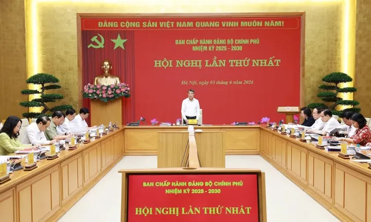 Thủ tướng chủ tr&igrave; Hội nghị lần thứ nhất Ban Chấp h&agrave;nh Đảng bộ Ch&iacute;nh phủ - Ảnh 1.