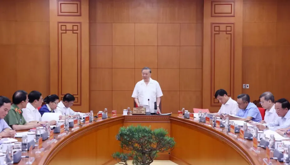 Tổng Bí thư, Chủ tịch nước: Không để xã hội giàu lên về vật chất, nhưng nghèo đi về văn hóa, đạo đức - Ảnh 1.