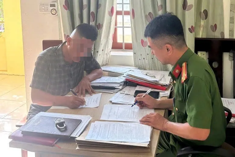 Nghệ An: Phạt 7,5 triệu đồng trường hợp &ldquo;b&aacute;o chốt&rdquo; tr&ecirc;n mạng x&atilde; hội - Ảnh 3.