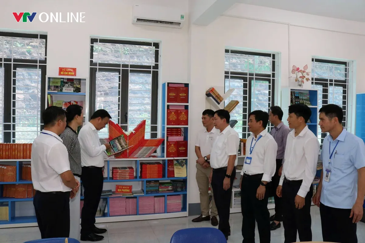 Sơn La kiểm tra c&ocirc;ng t&aacute;c chuẩn bị Kỳ thi tốt nghiệp THPT tại Y&ecirc;n Ch&acirc;u- Ảnh 4.