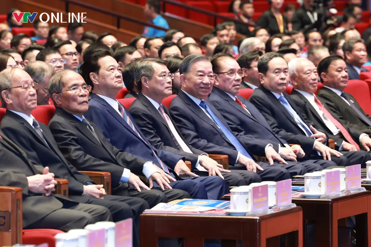 Tổng Bí thư, Chủ tịch nước Tô Lâm tham dự Đại hội XIV Công đoàn Việt Nam nhiệm kỳ 2026 - 2031 - Ảnh 8.
