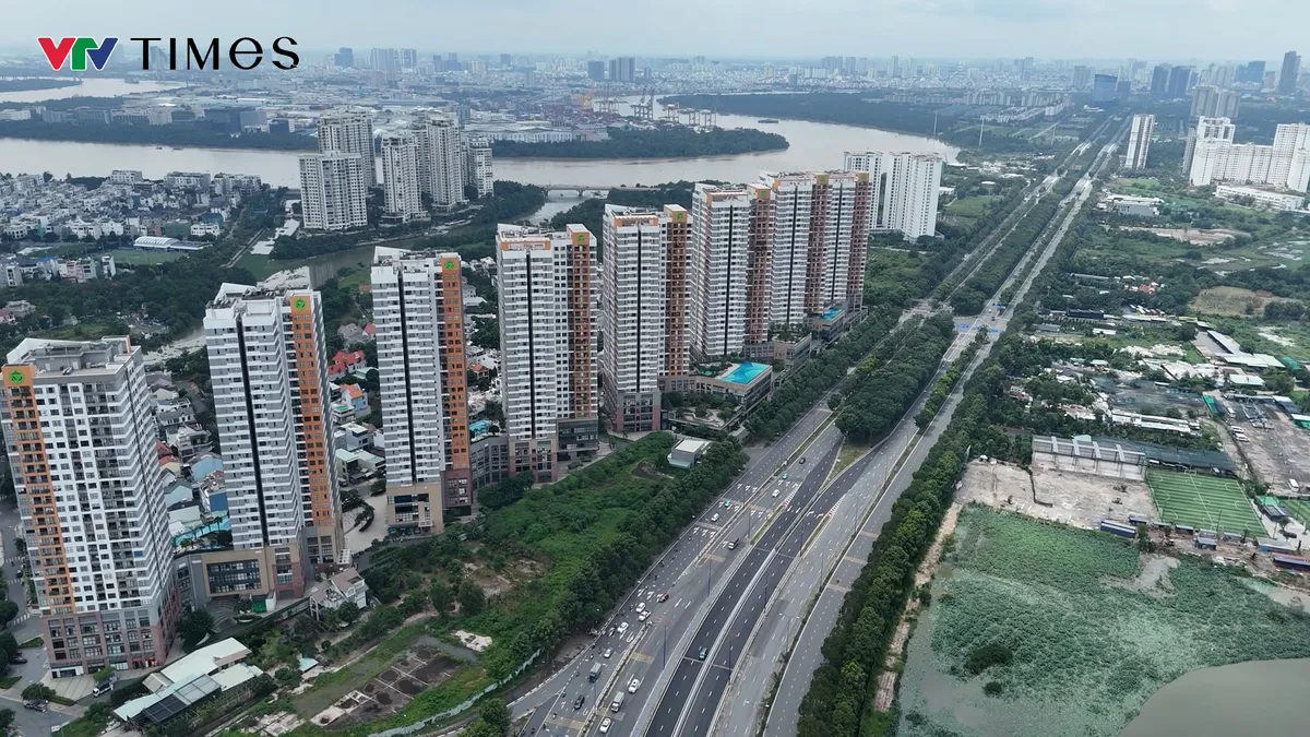 Người trẻ ngại mua nh&agrave; v&igrave; gi&aacute; li&ecirc;n tục tăng cao- Ảnh 1.