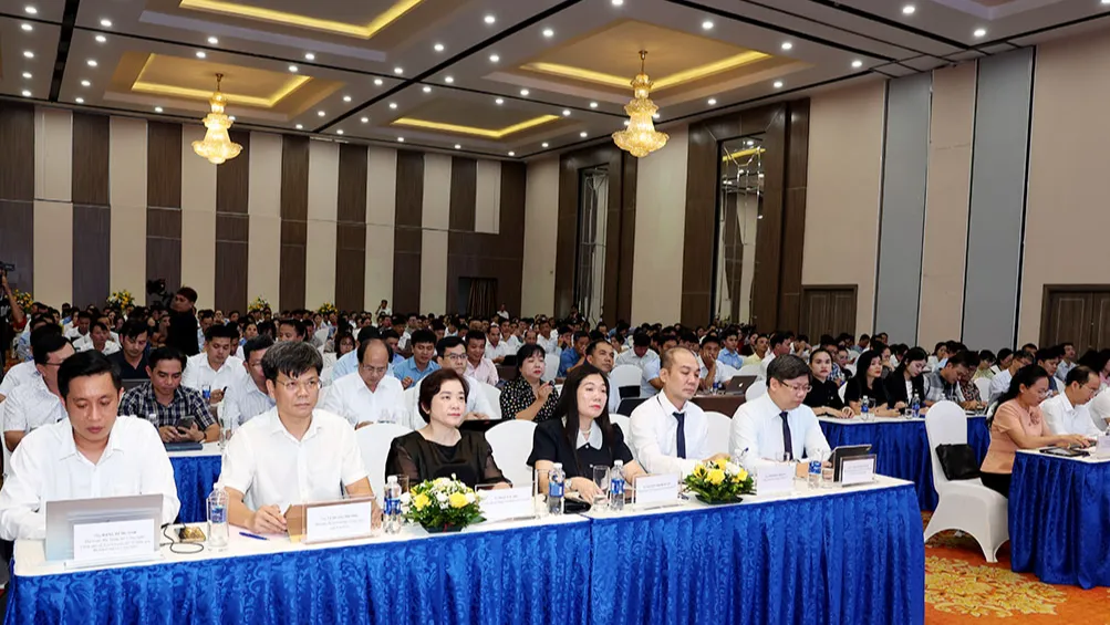 Chuyển đổi số từ cấp xã: Đưa chính quyền đến gần dân hơn- Ảnh 1. Chuyển đổi số từ cấp xã: Đưa chính quyền đến gần dân hơn- Ảnh 1.