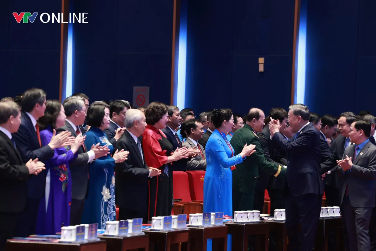 Tổng Bí thư, Chủ tịch nước Tô Lâm tham dự Đại hội XIV Công đoàn Việt Nam nhiệm kỳ 2026 - 2031 - Ảnh 1.