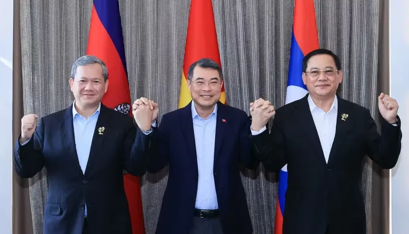 Thủ tướng L&agrave;o v&agrave; Thủ tướng Campuchia sẽ thăm ch&iacute;nh thức Việt Nam, dự Diễn đ&agrave;n Tương lai ASEAN - Ảnh 1.