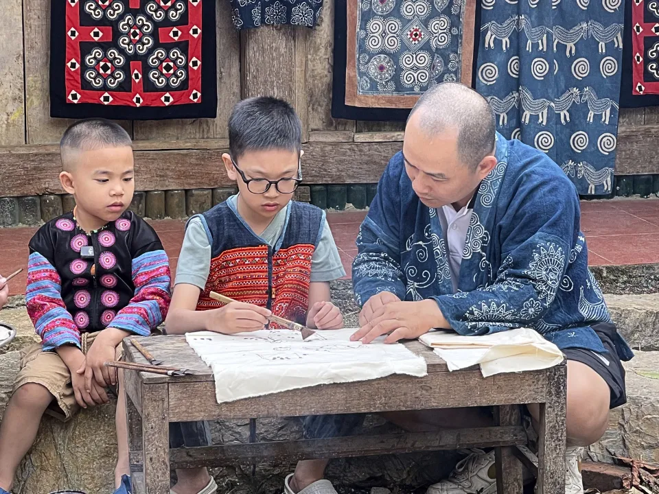 Cha con vạn dặm: Rời vùng an toàn để hiểu con hơn- Ảnh 3. Cha con vạn dặm: Rời vùng an toàn để hiểu con hơn- Ảnh 3.