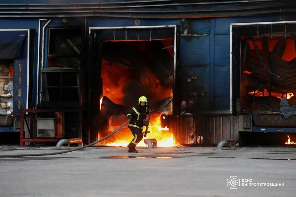 Hạ viện Mỹ thông qua dự luật hỗ trợ Ukraine - Ảnh 1.