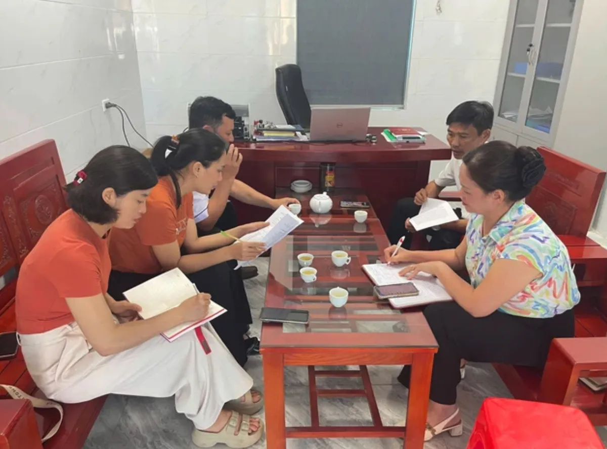Nghệ An: Nhanh ch&oacute;ng r&agrave; so&aacute;t người phơi nhiễm sau khi ph&aacute;t hiện ch&oacute; dại cắn li&ecirc;n tiếp 5 người d&acirc;n - Ảnh 1.
