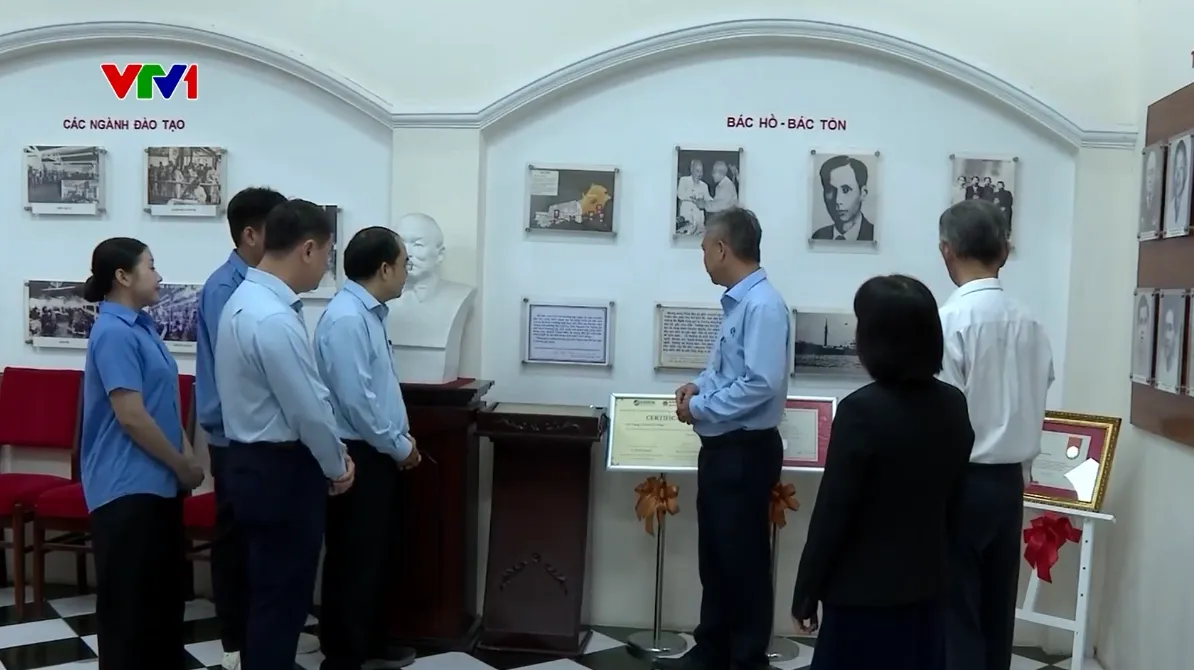 Ng&ocirc;i trường Nguyễn Tất Th&agrave;nh theo học trước khi ra đi t&igrave;m đường cứu nước - Ảnh 1.