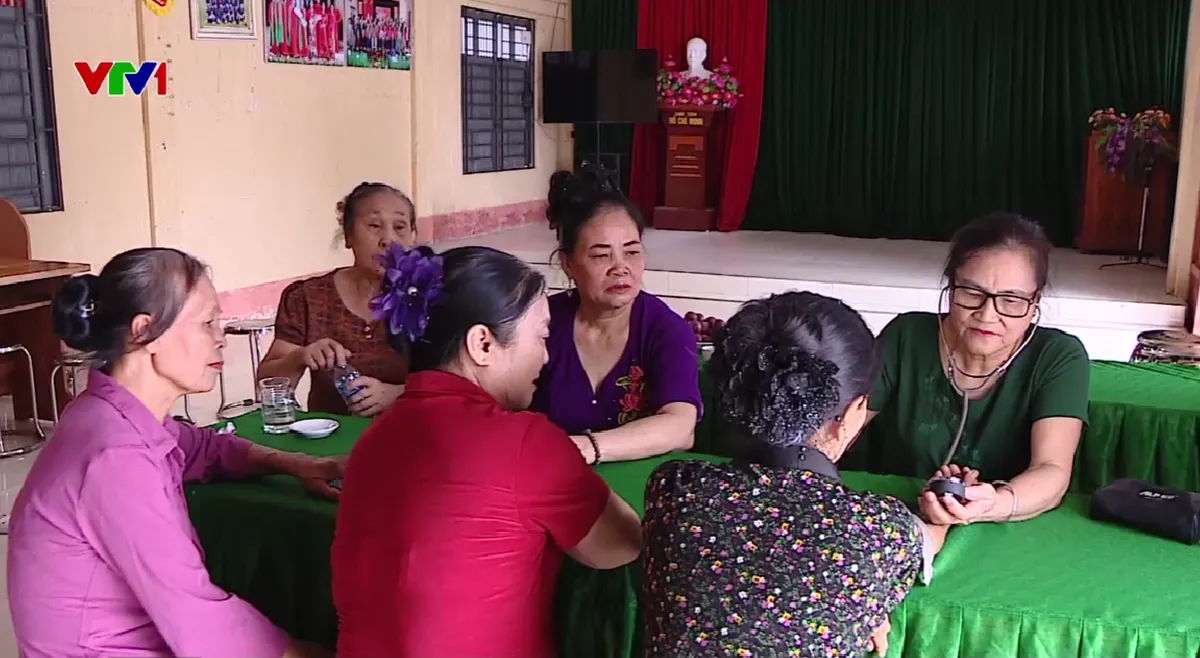 CHĂM LO VÀ PHÁT HUY VAI TRÒ NGƯỜI CAO TUỔI - Ảnh 1.