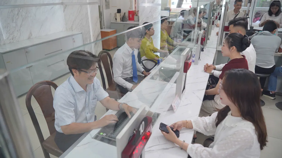 TP. Hồ Chí Minh xây dựng cơ chế tuyển dụng nhân tài vào khu vực công- Ảnh 1. TP. Hồ Chí Minh xây dựng cơ chế tuyển dụng nhân tài vào khu vực công- Ảnh 1.