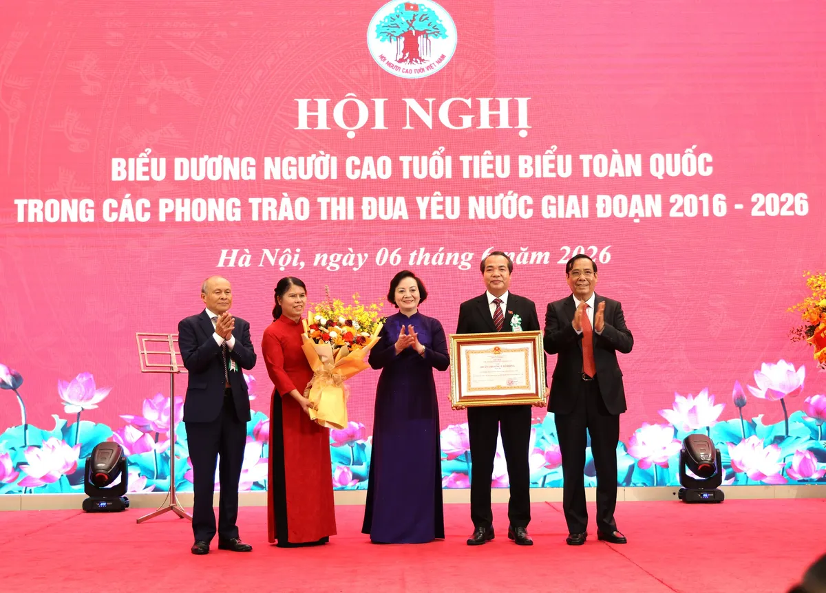 Phát triển hệ sinh thái ‘kinh tế bạc’, khơi dậy nguồn lực người cao tuổi - Ảnh 3.