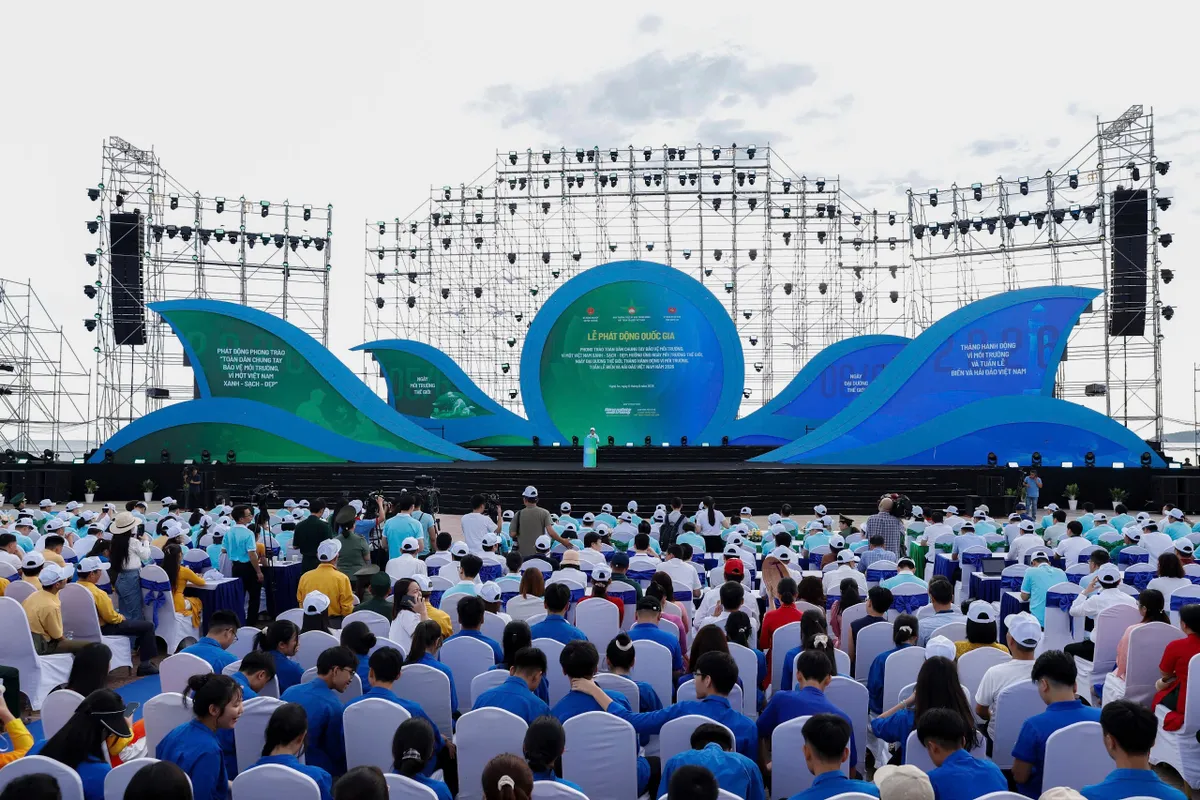 Phát động phong trào toàn dân bảo vệ môi trường vì một Việt Nam xanh - sạch - đẹp - Ảnh 6.