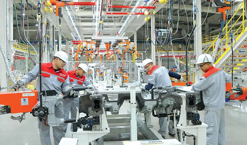 Vốn đầu tư của Việt Nam ra nước ngoài tăng 2,5 lần- Ảnh 1. Vốn đầu tư của Việt Nam ra nước ngoài tăng 2,5 lần- Ảnh 1.