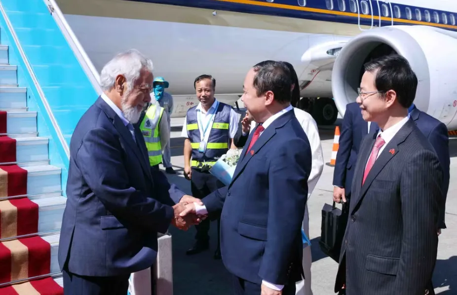 Thủ tướng Timor Leste đến Hà Nội, bắt đầu thăm chính thức Việt Nam và dự AFF 2026 - Ảnh 2.
