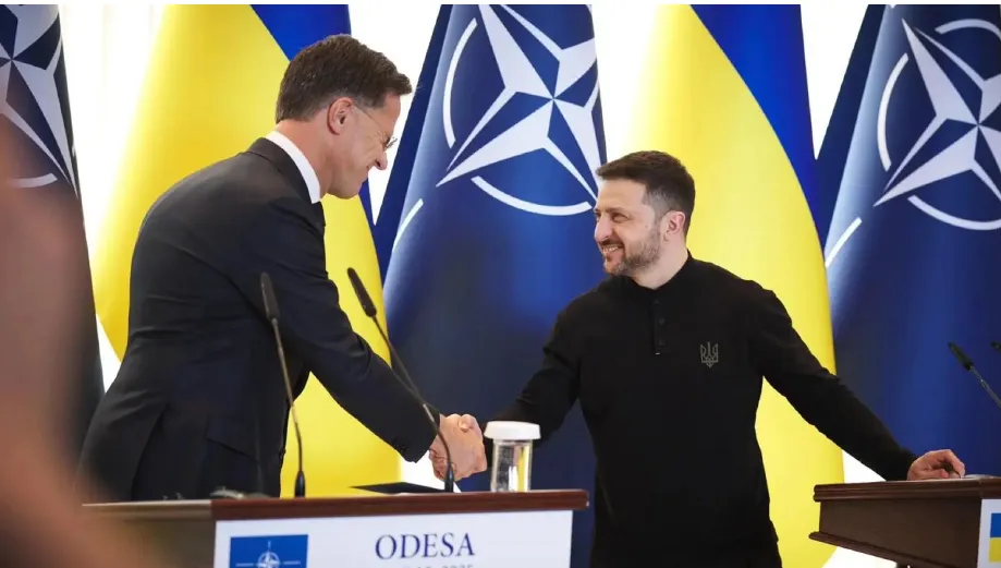 NATO cân nhắc gói viện trợ 70 tỷ Euro cho Ukraine - Ảnh 1. NATO cân nhắc gói viện trợ 70 tỷ Euro cho Ukraine - Ảnh 1.