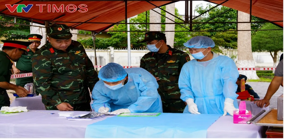 Lâm Đồng lấy mẫu hài cốt liệt sĩ chưa xác định danh tính tại Nghĩa trang Đức Linh - Ảnh 4.