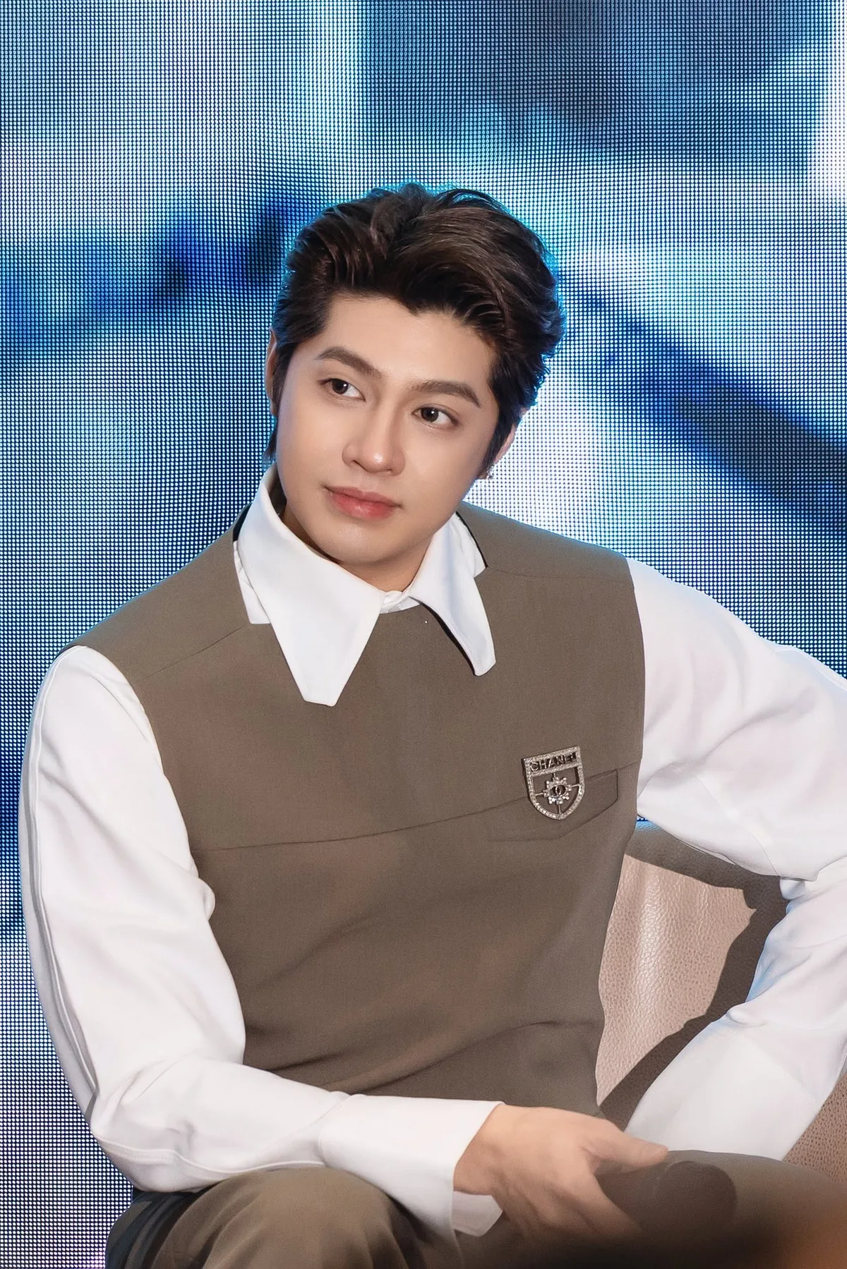 Noo Phước Thịnh chuyển mình trong âm nhạc cùng thế hệ Gen Z- Ảnh 1. Noo Phước Thịnh chuyển mình trong âm nhạc cùng thế hệ Gen Z- Ảnh 1.