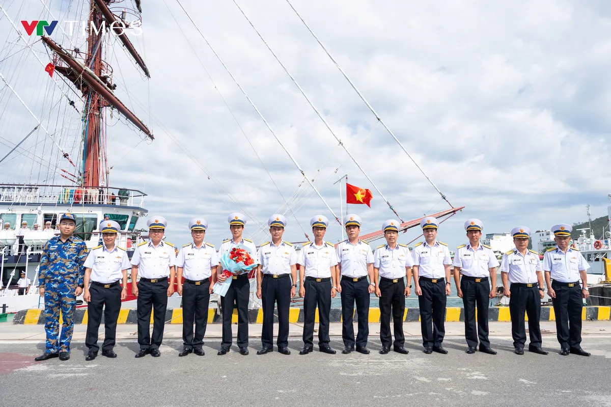 Binh đoàn 20 nâng cao chất lượng bữa ăn cho người lao động - Ảnh 2.
