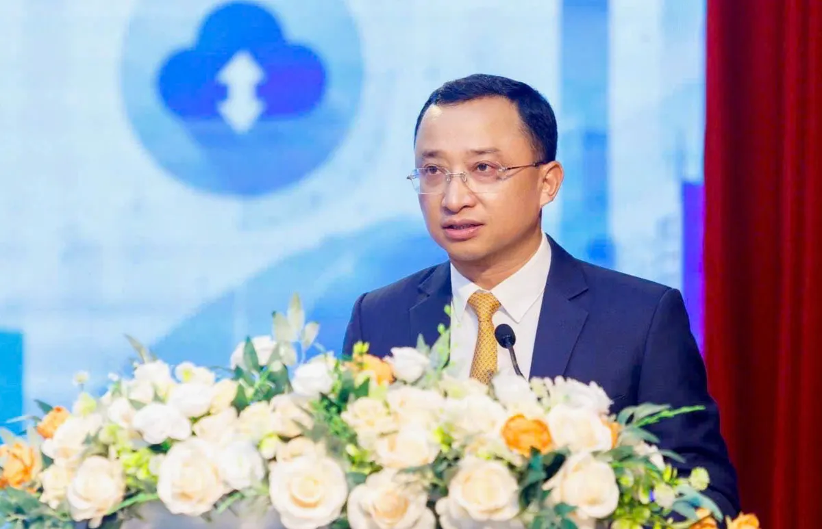 Ngăn chặn tội phạm trẻ hóa: Kiểm soát thuật toán, điều hướng hành vi cho trẻ - Ảnh 1.