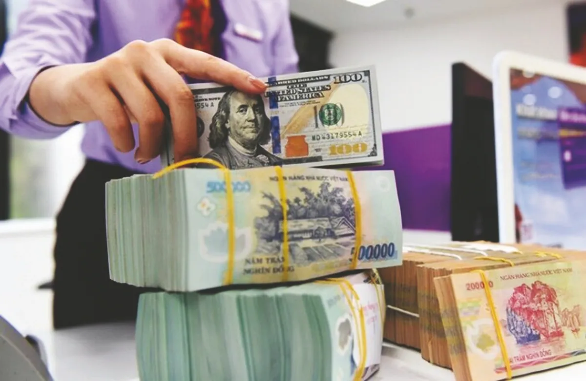 USD trong ng&acirc;n h&agrave;ng tăng nhẹ, thị trường tự do giảm ngược chiều trong bối cảnh chờ dữ liệu lạm ph&aacute;t Mỹ- Ảnh 1.