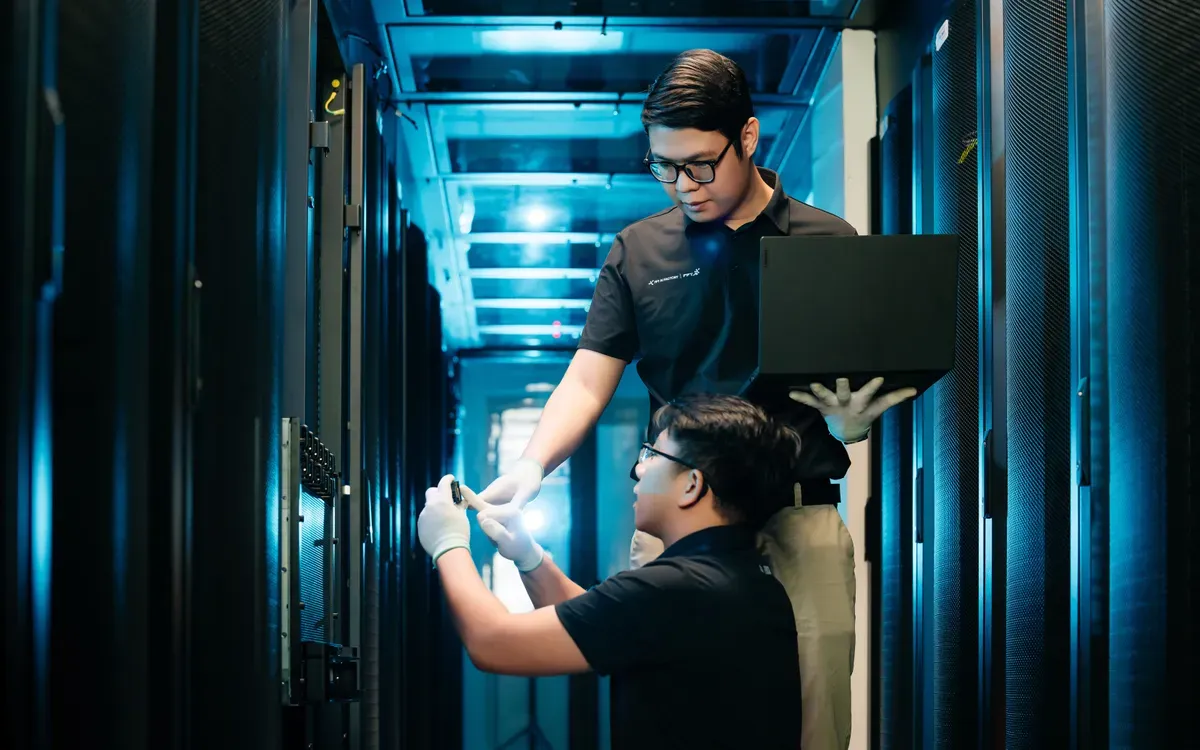 Chỉ sau 4 ng&agrave;y ra mắt, tập dữ liệu AI tiếng Việt của FPT v&agrave; NVIDIA lọt Top 15 thịnh h&agrave;nh to&agrave;n cầu- Ảnh 1.
