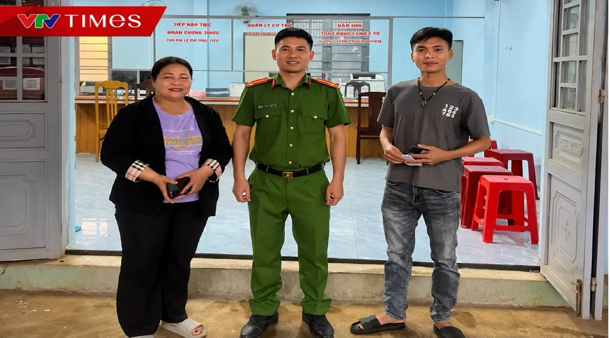 Người phụ nữ ở Lâm Đồng trả lại 477 triệu đồng cho người chuyển khoản nhầm - Ảnh 2.