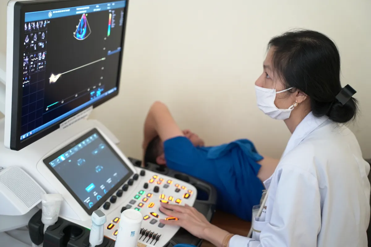 Quảng Ng&atilde;i: Chăm s&oacute;c sức khỏe đo&agrave;n c&ocirc;ng t&aacute;c Khăm Muồn, vun đắp t&igrave;nh hữu nghị Việt - L&agrave;o- Ảnh 4.